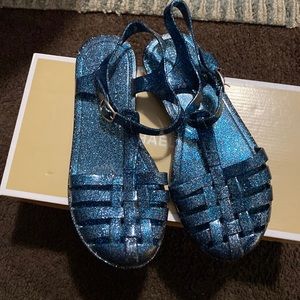 Old navy girls sandals wore 2 times